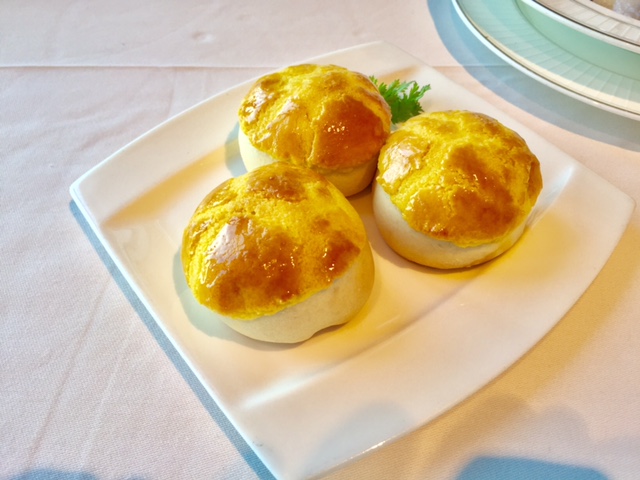 Baked Barbecued Pork Buns with Pine Nuts at Lung King Heen